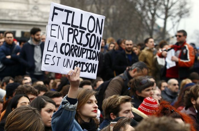 Demonstrationen gegen Korruption