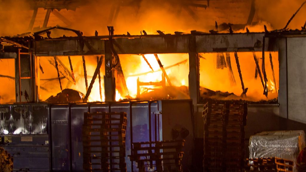 Remshalden: Brand verursacht mehrere Millionen Euro Schaden