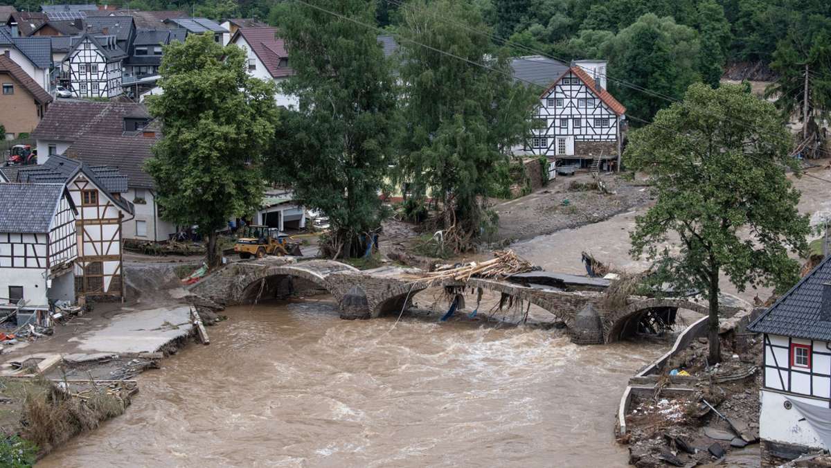 Hochwasser in Rheinland-Pfalz: Stuttgarter Feuerwehrmänner: „Viele hatten Todesangst“