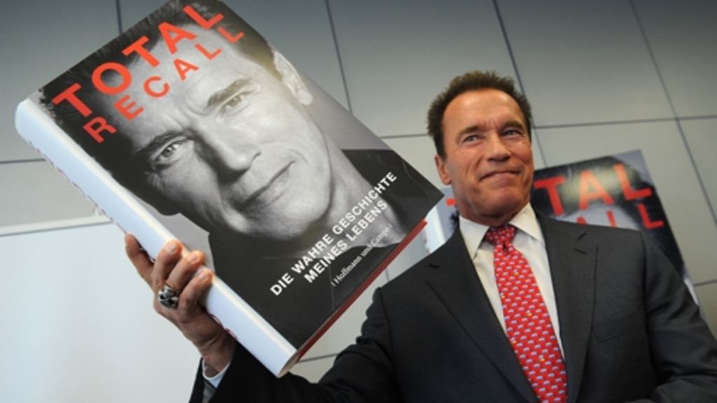  Er war Mister Universe, Hollywoodstar und Gouverneur – viel Stoff für ein Leben: Arnold Schwarzenegger hat am Mittwoch auf der Frankfurter Buchmesse seine Autobiografie präsentiert. 