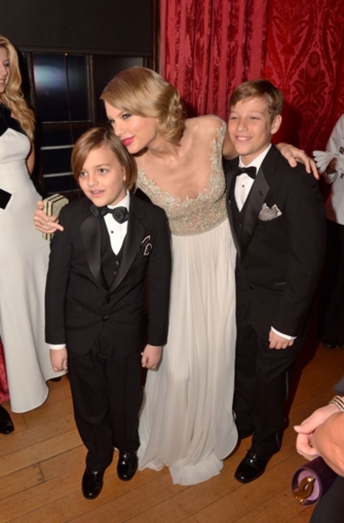 Taylor Swift mit Jon Bon Jovis Söhnen