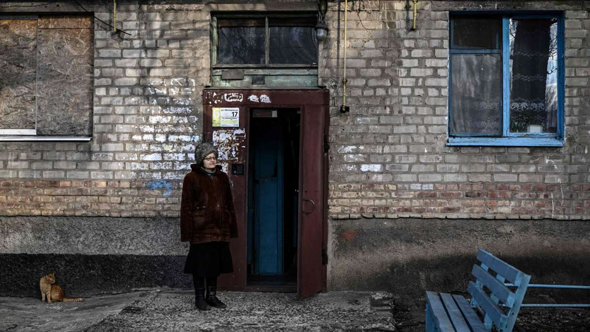 Menschen in der Ukraine: „Er verlässt sein Haus nicht und hat  große Angst“