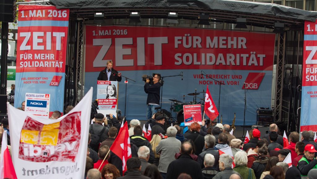 Demonstration am 1. Mai in Stuttgart: Solidarität im Mittelpunkt