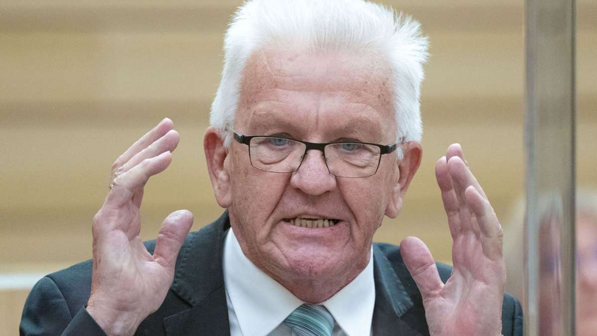Landtag von Baden-Württemberg: Winfried Kretschmann nennt AfD „Schoßhunde von Putin“