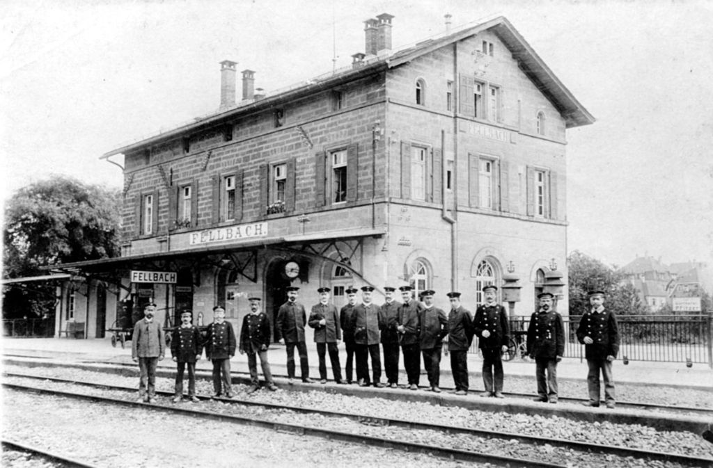 Historische Aufnahme vom Fellbacher Bahnhof.