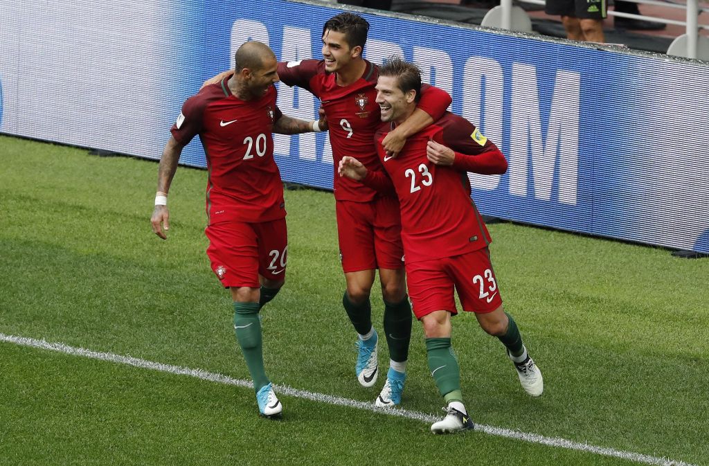 Im Spiel um Platz drei behielt Portugal gegen Mexiko mit 2:1 n.V. die Oberhand. Foto: AP
