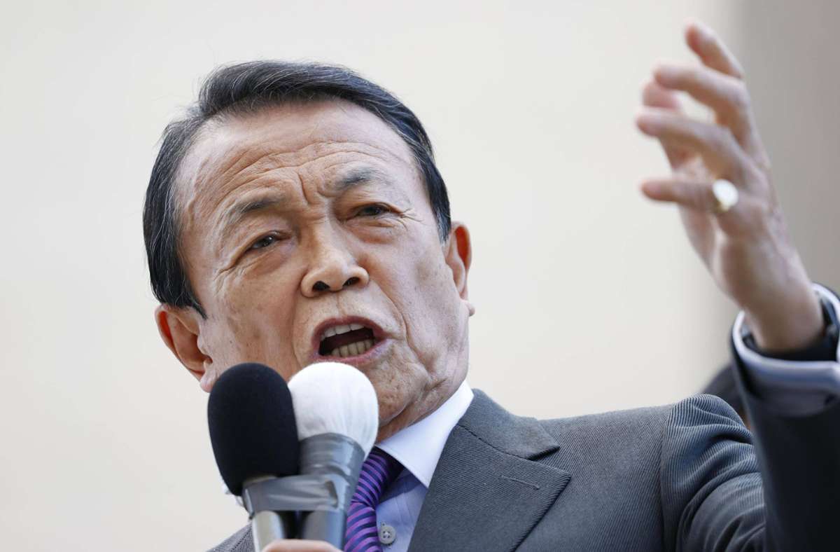 Japans Vizepremier Taro Aso will gegenüber China nicht nachgeben. Foto: Imago Images