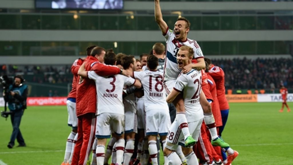  Mit Elfmeter-Glück hat Rekord-Pokalsieger FC Bayern München seine Chancen auf das Triple gewahrt. Der Bundesliga-Tabellenführer gewann am Mittwoch das Pokal-Viertelfinale bei Bayer Leverkusen mit 5:3 im Elfmeterschießen. 