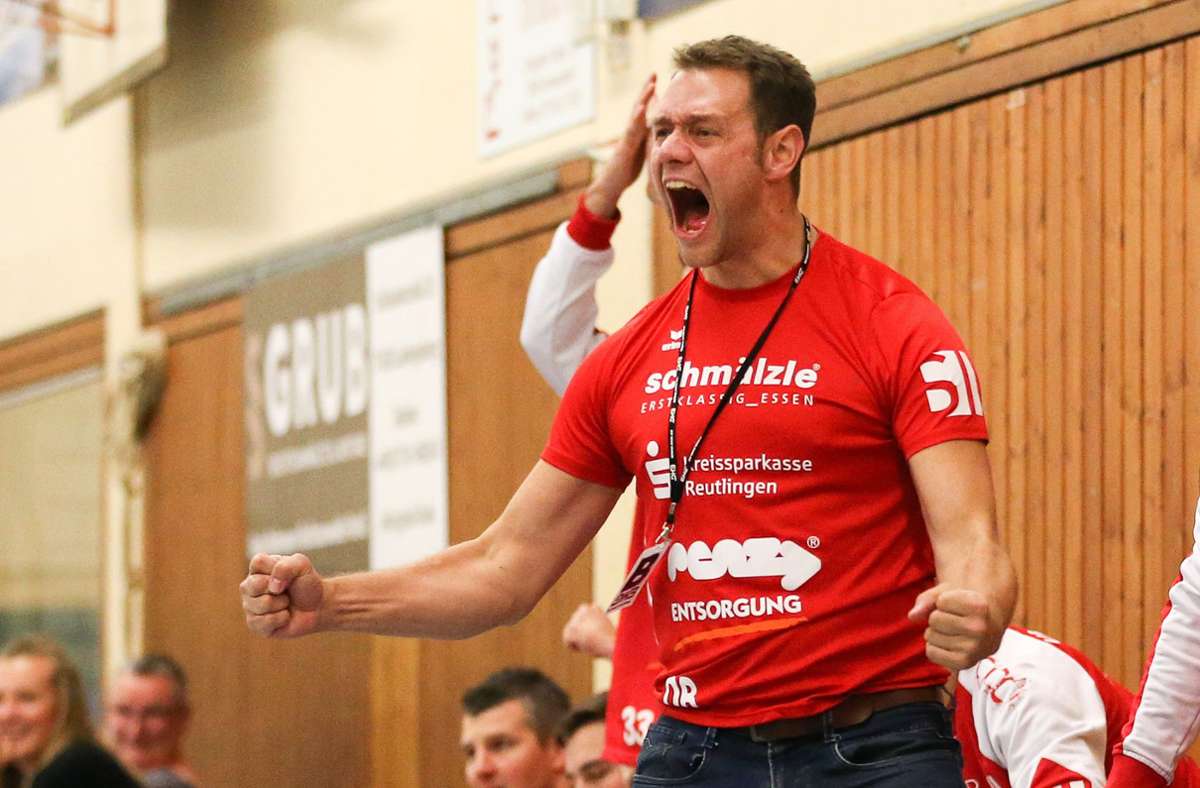 Pfullingens Handball-Trainer Daniel Brack möchte gerne weiter trainieren. Foto: Baumann/Alexander Keppler