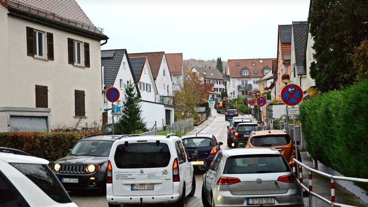 Verkehr vor Schulen im Kreis Esslingen: Wenn Elterntaxis die Sicherheit gefährden