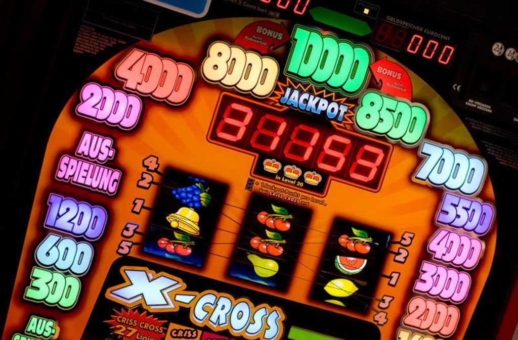 Coin Master orientiert sich am typischen Slot-Machine-Spiel, jedoch ohne echte Geldgewinne. Foto: ullstein bild