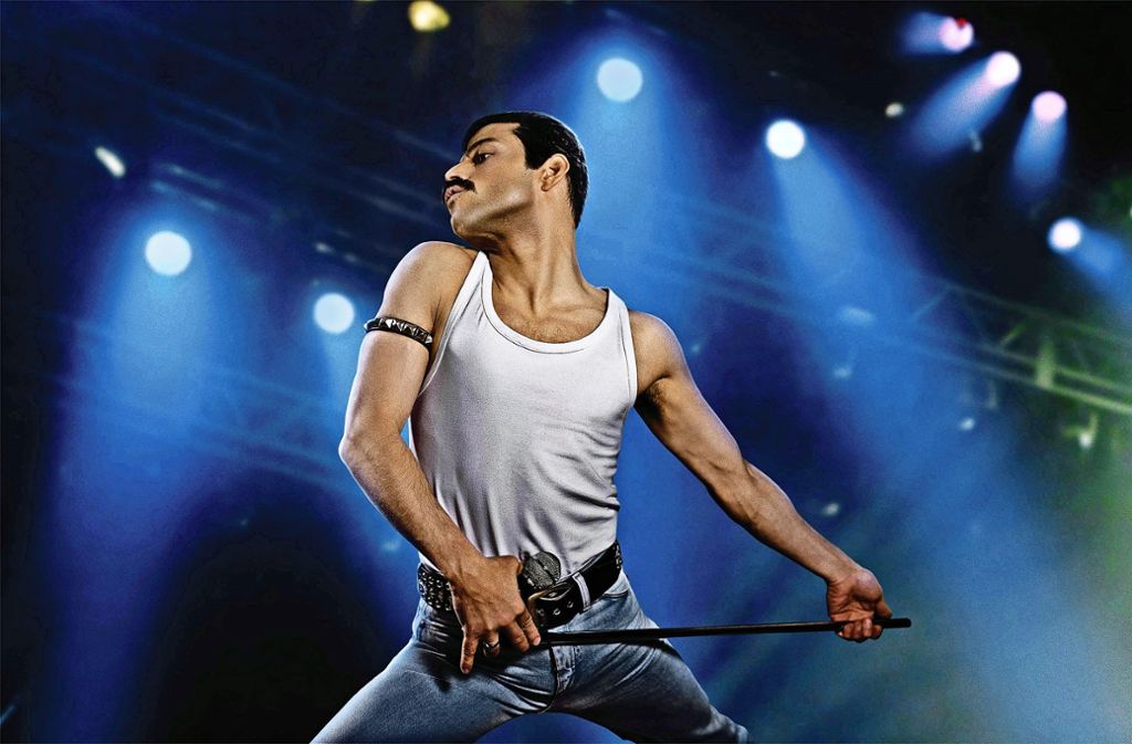 In vielen Momenten sehr nah am Original: Rami Malek als Freddie Mercury in „Bohemian Rhapsody“