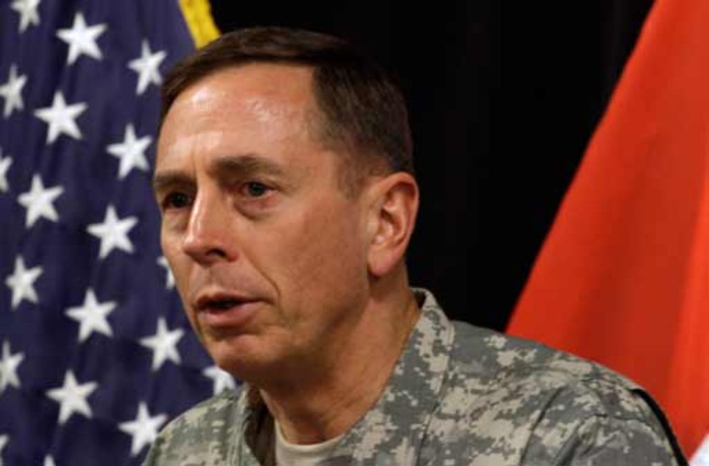 David Petraeus als künftiger Chef des US-Geheimdienstes CIA und...