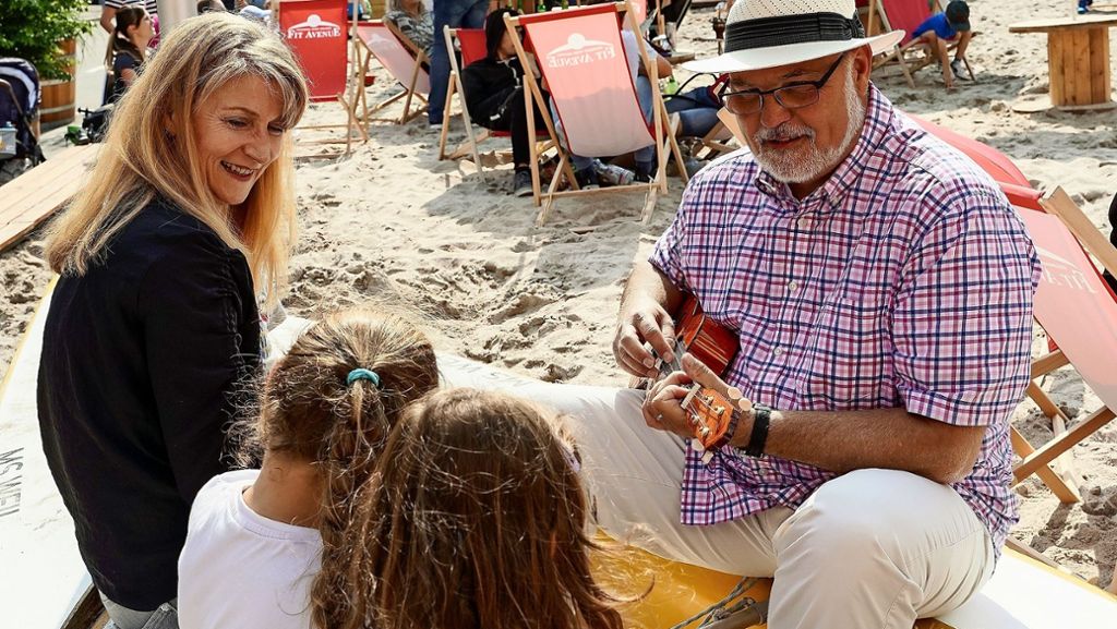 Strandsommer in Weil der Stadt: Karibische Rhythmen und 200 Tonnen Sand