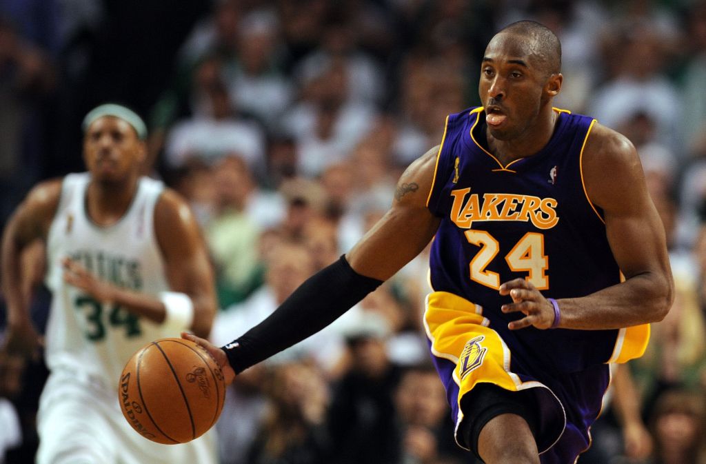 Ebenfalls 800 Millionen Dollar hat Kobe Bryant verdient. Bryant gehört zu den besten Basketball-Spielern aller Zeiten.