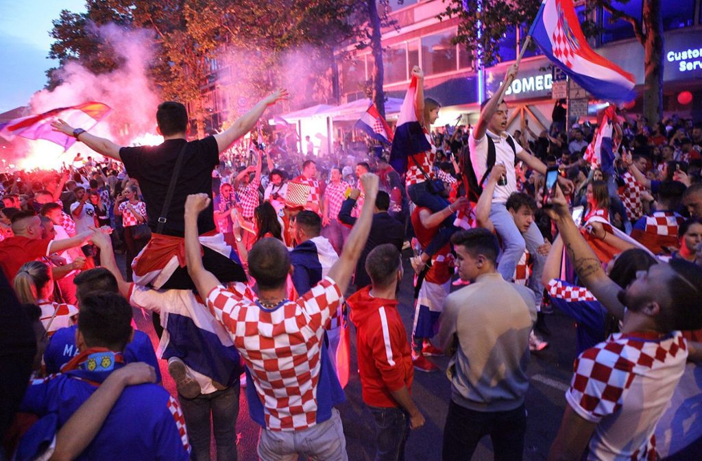 Die Kroaten in Stuttgart hoffen auf eine neue Party nach dem WM-Achtelfinale gegen Dänemark am Sonntag.