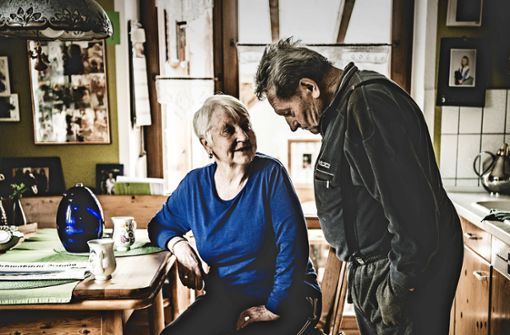 Die letzten Tage in der alten Küche:  Josefine und Eugen Schosser Foto: /Andreas Reiner