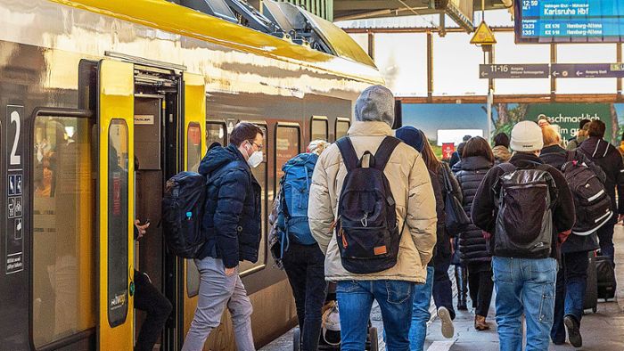 Zug-Verkehr in der Region Stuttgart: Was Regionalzug-Pendler tagtäglich erleben