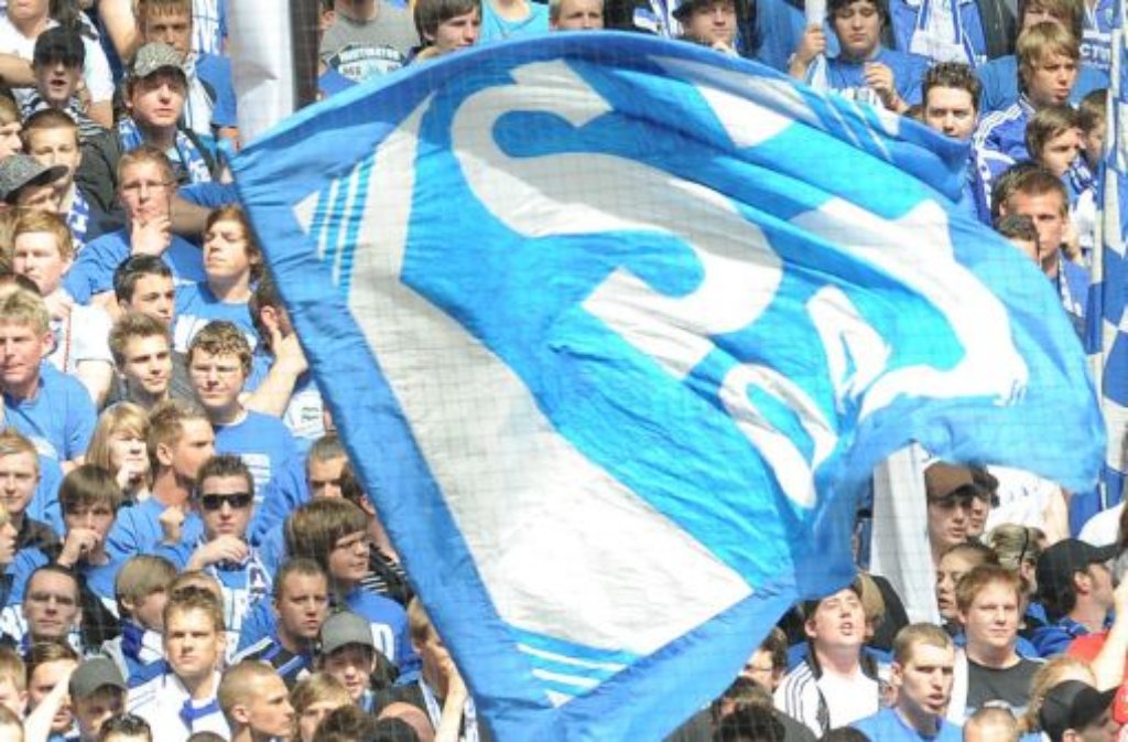 ... dem FC Schalke 04 die Daumen.