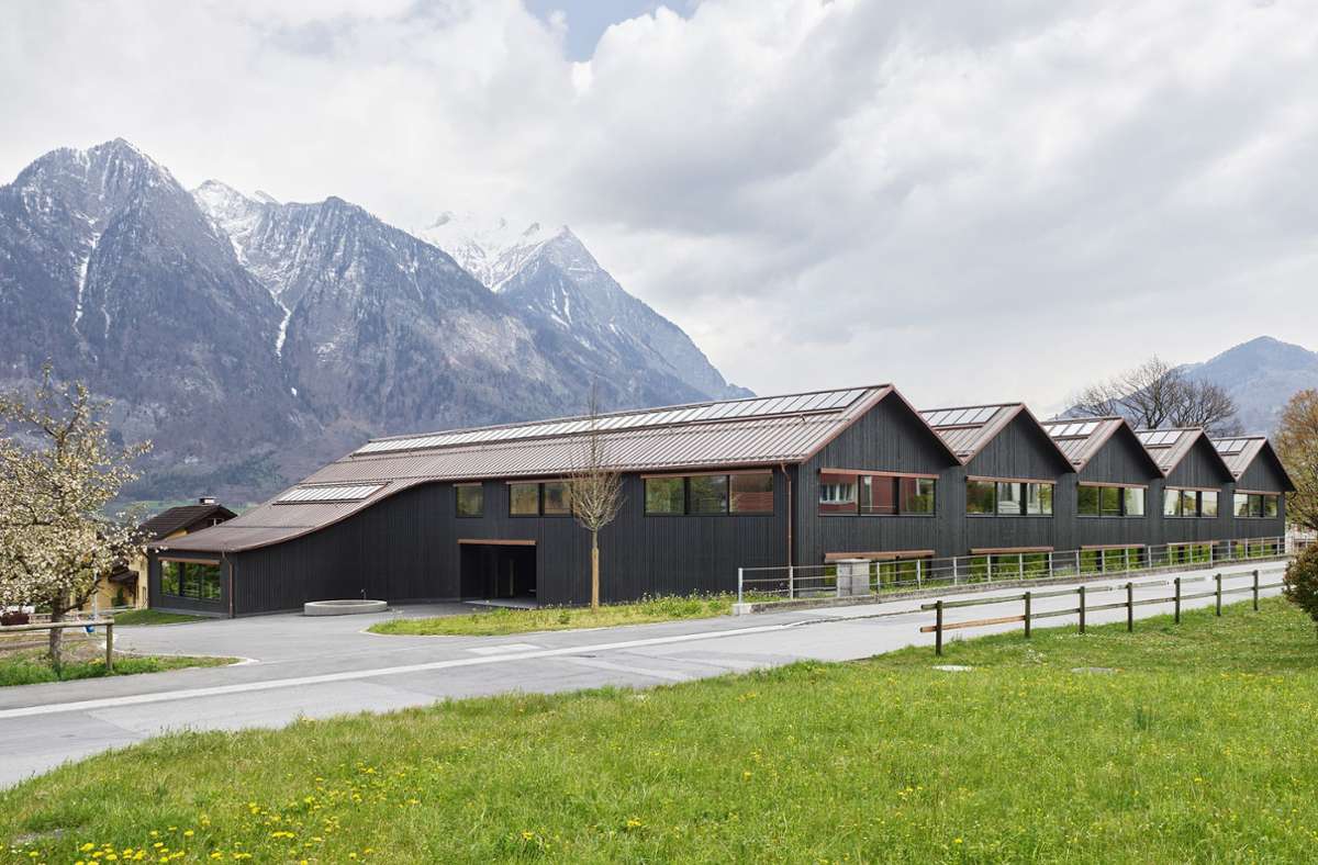 Die Auslandsprojekte: Primarschule Azmoos, Azmoos, Kanton St. Gallen (Schweiz); Felgendreher Olfs Köchling Architekten