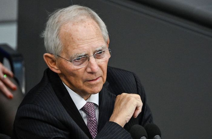 Schäuble mahnt rasche Änderung des Wahlrechts an