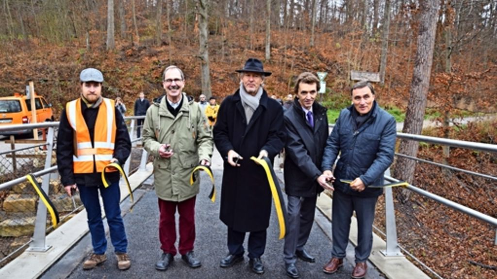 Magstadter Straße: Stadt eröffnet offiziell die neue Brücke im Mahdental