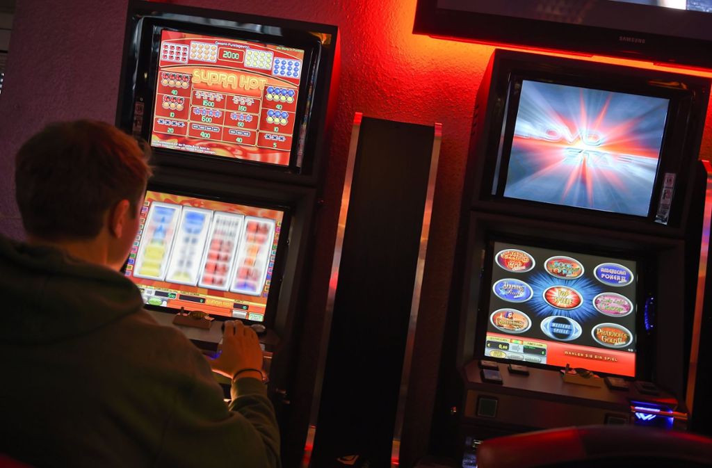 Glücksspiel verlagert sich immer stärker ins Internet. Foto: dpa-Zentralbild