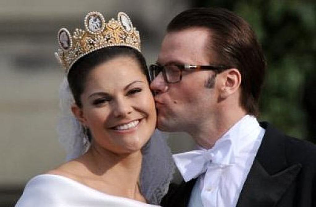 Es war die Hochzeit des Jahres: Am 19. Juni gaben sich die schwedische Kronprinzessin Victoria und ihr Freund Daniel Westling - ein Bürgerlicher - in Stockholm das Jawort.