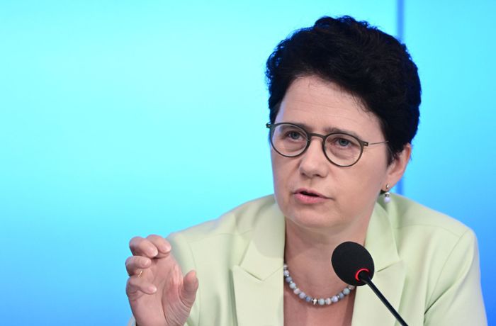 Sozialleistungen für Geflüchtete: Ministerin Gentges löst Flüchtlings-Debatte aus