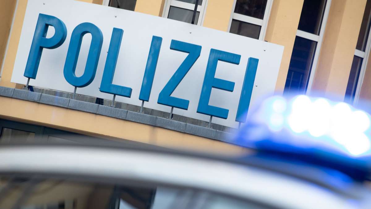 Ermittlungen in Naziszene: Polizei durchsucht Wohnungen in Hohenlohe