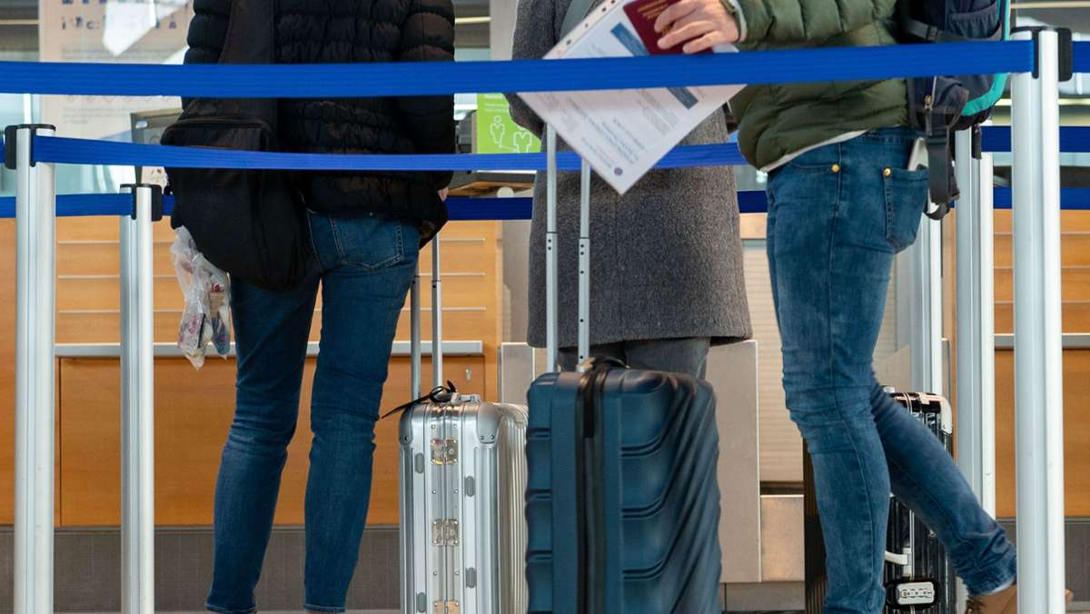 Corona-Pandemie in Deutschland: Bundesregierung prüft Unterbindung von Urlaubsreisen ins Ausland