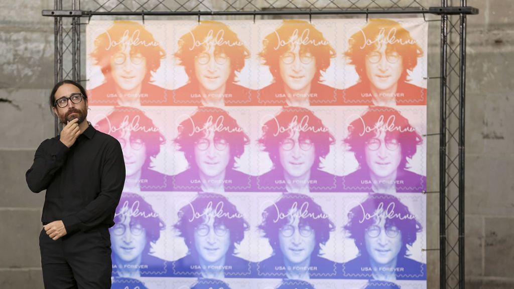  Der Sohn von Yoko Ono und John Lennon, Sean Lennon, ist bei einem Festival aus dem Backstage-Bereich von Rammstein geflogen, weil sich Till Lindemann verhört hatte. 