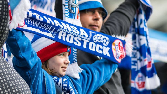 Fans dürfen beim Spiel von Hansa Rostock wieder ins Stadion