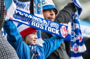 Fans dürfen beim Spiel von Hansa Rostock wieder ins Stadion