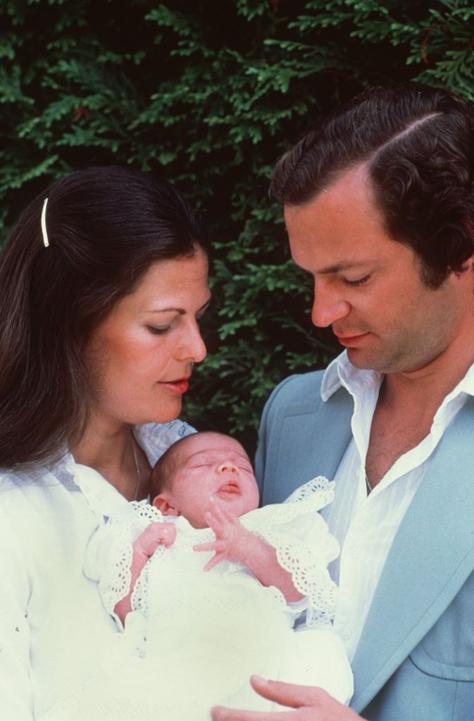 1977: Eine Prinzessin ist geboren - aber damals noch keine Thronfolgerin. Erst 1980 wird das Thronfolgegesetz geändert, so dass die kleine Victoria einst Königin werden kann.