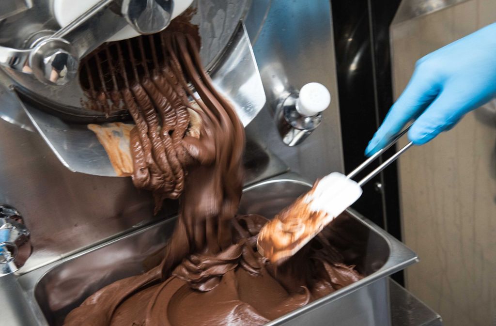 Schokoladeneis ist zusammen mit Vanilleeis noch immer der Deutschen liebste Eissorte.