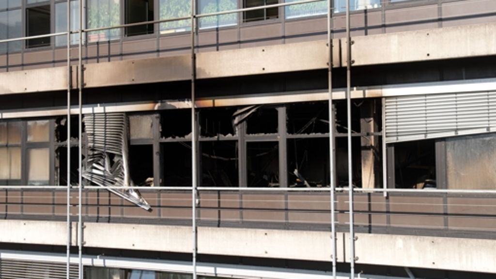 Feuer in Universität Vaihingen: Brandursache noch nicht geklärt