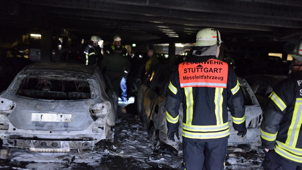 Parkhaus-Brand in Stuttgart: Feuer flammt am Freitagmorgen erneut auf