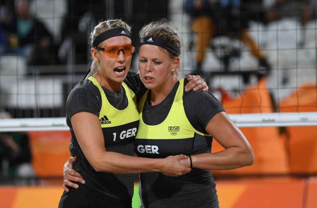 Karla Borger und Britta Büthe sind in Rio de Janeiro bei den Olympischen Spielen ins Achtelfinale eingezogen. Foto: dpa-Zentralbild