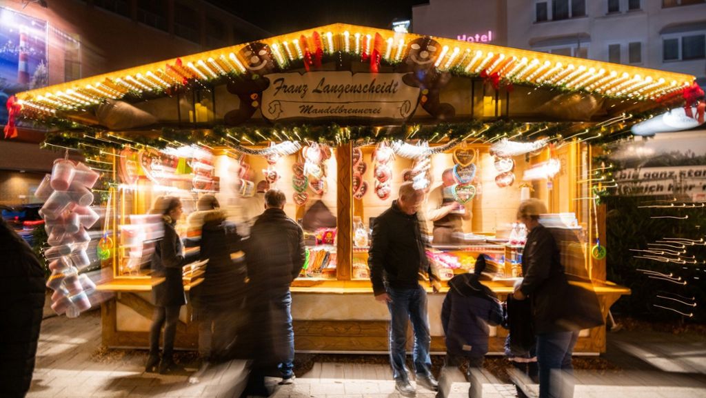 Bietigheim-Bissingen: Raser auf der Flucht von Weihnachtsmarktstand ausgebremst