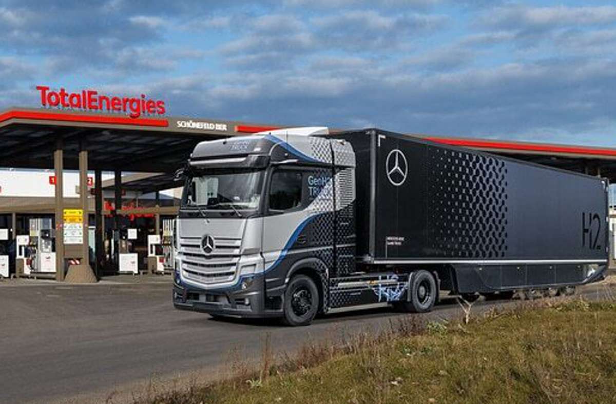 Daimler Truck setzt bei seiner Wasserstoffstrategie auch auf Partner Totalenergies. Foto: Daimler