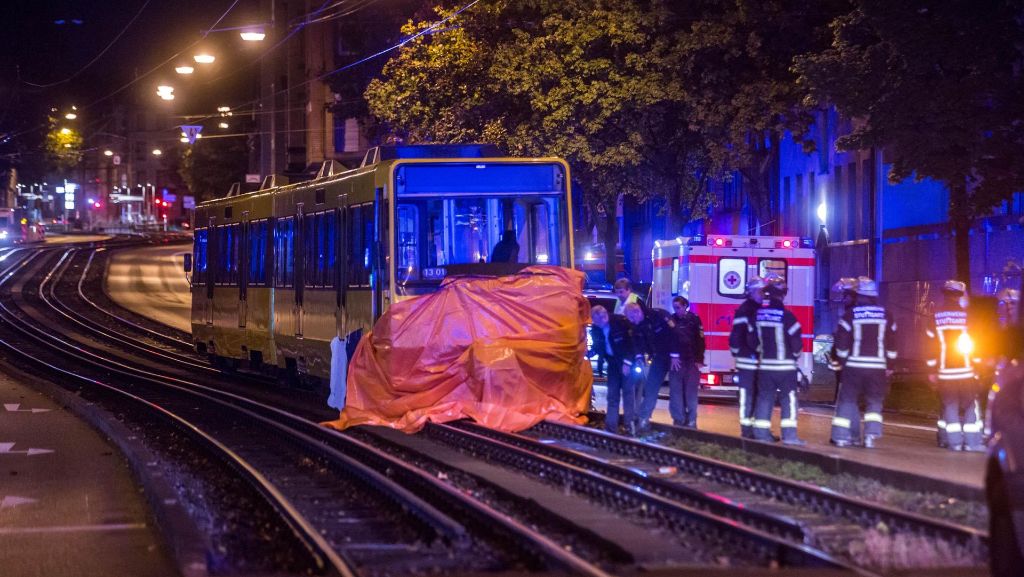 Tödlicher Unfall in Stuttgart: 20-Jähriger von Stadtbahn überrollt
