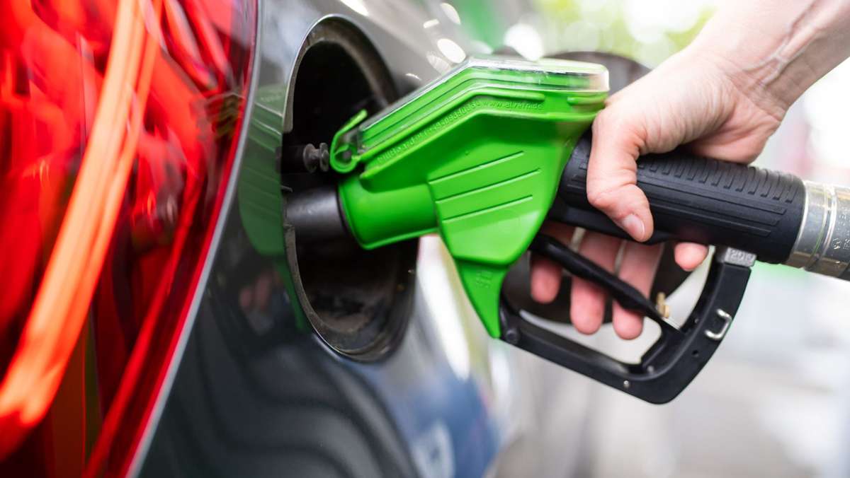 ADAC Deutschland: Benzinpreis im Juli auf Sieben-Jahres-Hoch