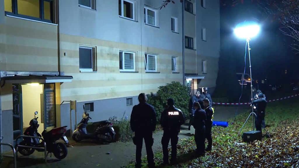 Gruselige Szenen in Hamburg: Unbekannter legt tote Frau vor Haustür ab