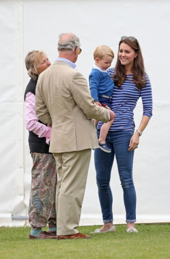 Prinz Charles, eine unbekannte Frau, Prinz George und Herzogin Kate