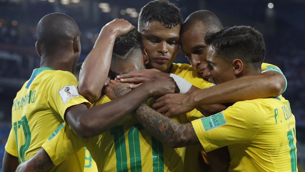 WM 2018: Starke Brasilianer erreichen locker das Achtelfinale