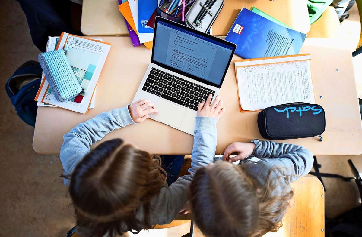 Online-Unterricht während der Corona-Krise funktioniert ohne Internet im Klassenzimmer nicht. Foto: dpa/Daniel Reinhardt