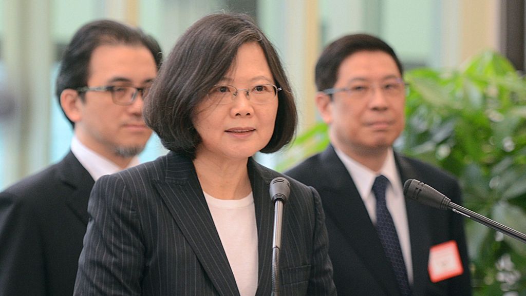  China hat die US-Regierung vor Treffen mit Taiwans Präsidentin Tsai Ing-wen gewarnt. China betrachtet Taiwan als abtrünnige Provinz und unterhält nur zu Ländern diplomatische Beziehungen, die ihrerseits keine diplomatischen Beziehungen zu Taiwan haben 