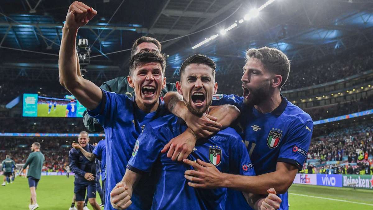 Die italienischen Medien feiern ihre EM-Helden. Die Briten dagegen sprechen von „unerträglichen Schmerzen nach dem verlorenen Finale. 