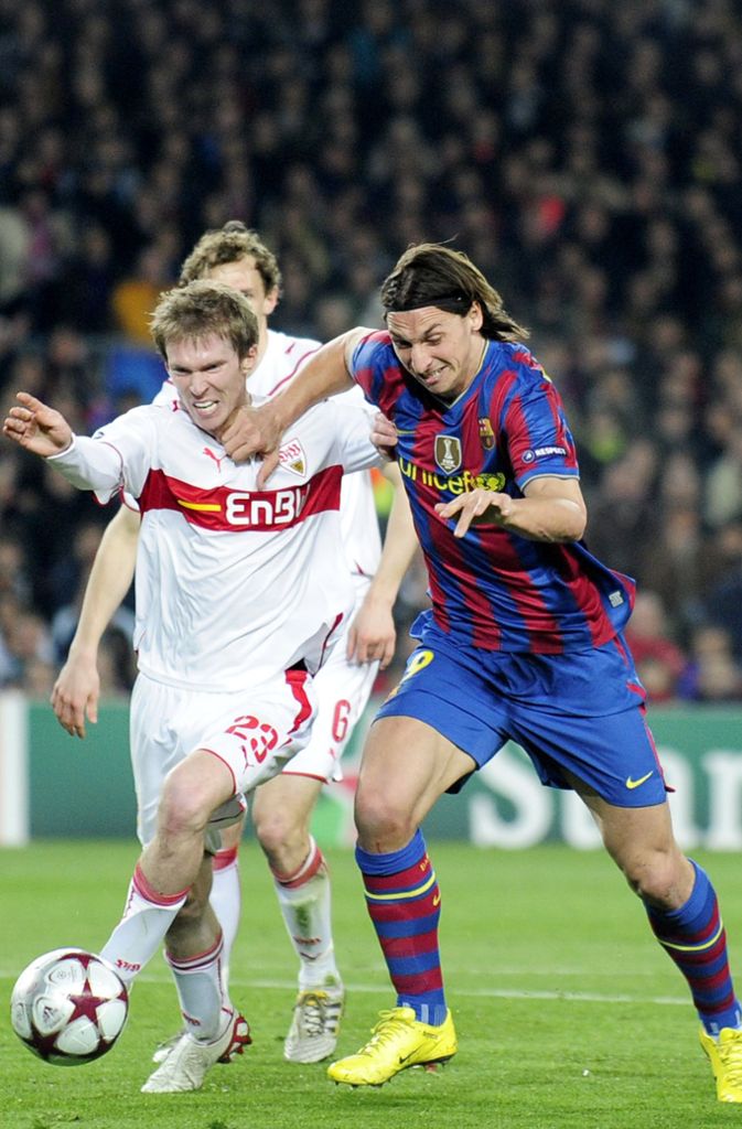 Aliaksandr Hleb und Zlatan Ibrahimovic wären fast Teamkollegen geworden. Doch Hleb wurde von Barcelona an den VfB ausgeliehen, während Ibrahimovic für die Blaugrana spielte. Als der Weißrusse zurückkehrte, hatte Zlatan wegen Streitigkeiten mit Guardiola schon wieder Reißaus genommen.